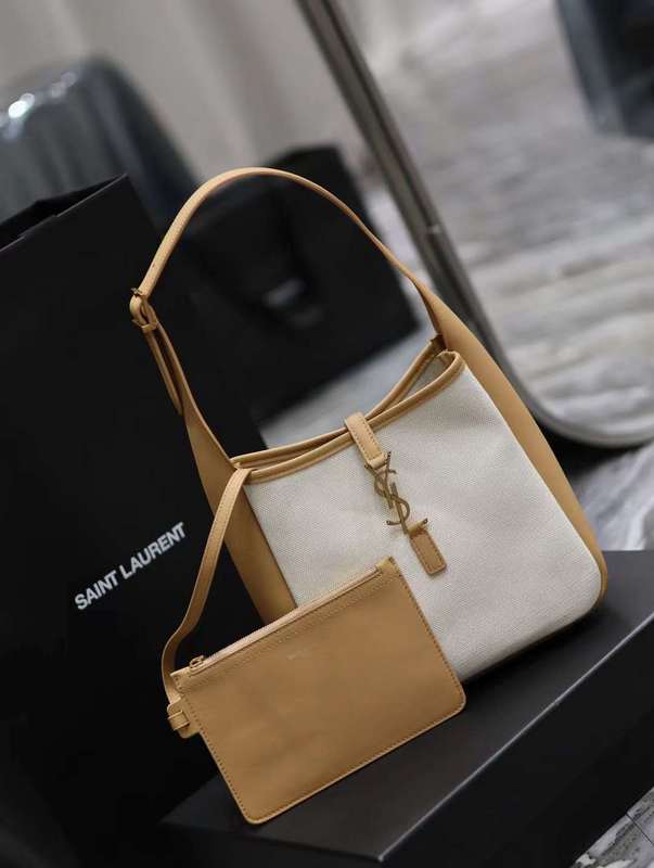 Yves Saint Laurent - Bags   658