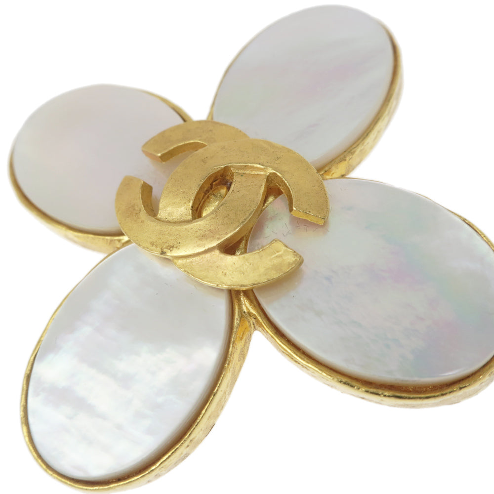 Chanel CC Mark Brooch  Pearl 95A G Four Leaves Small