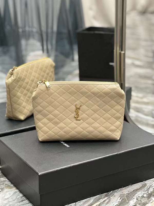 Yves Saint Laurent - Bags   641