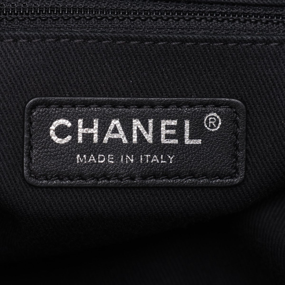 CHANEL DOVILLE MM STROW X LEADER CHANTOTH BAG BLACK X GREY SILVER GOLDWOakS