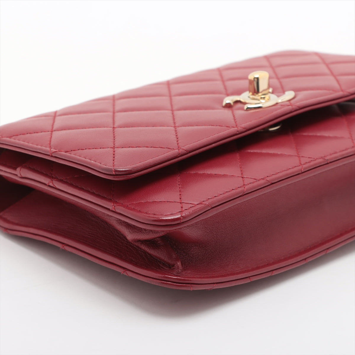 Chanel Matrasse in Chain Wallet Red G