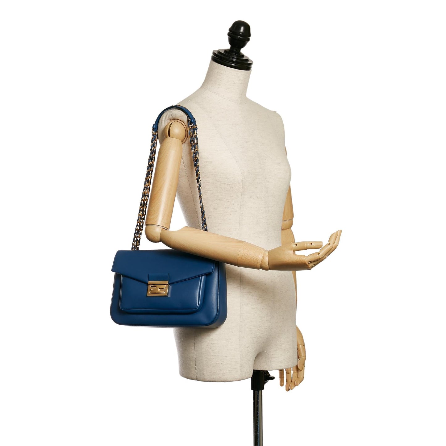 Fendi Be Baguette Leather Crossbody Bag