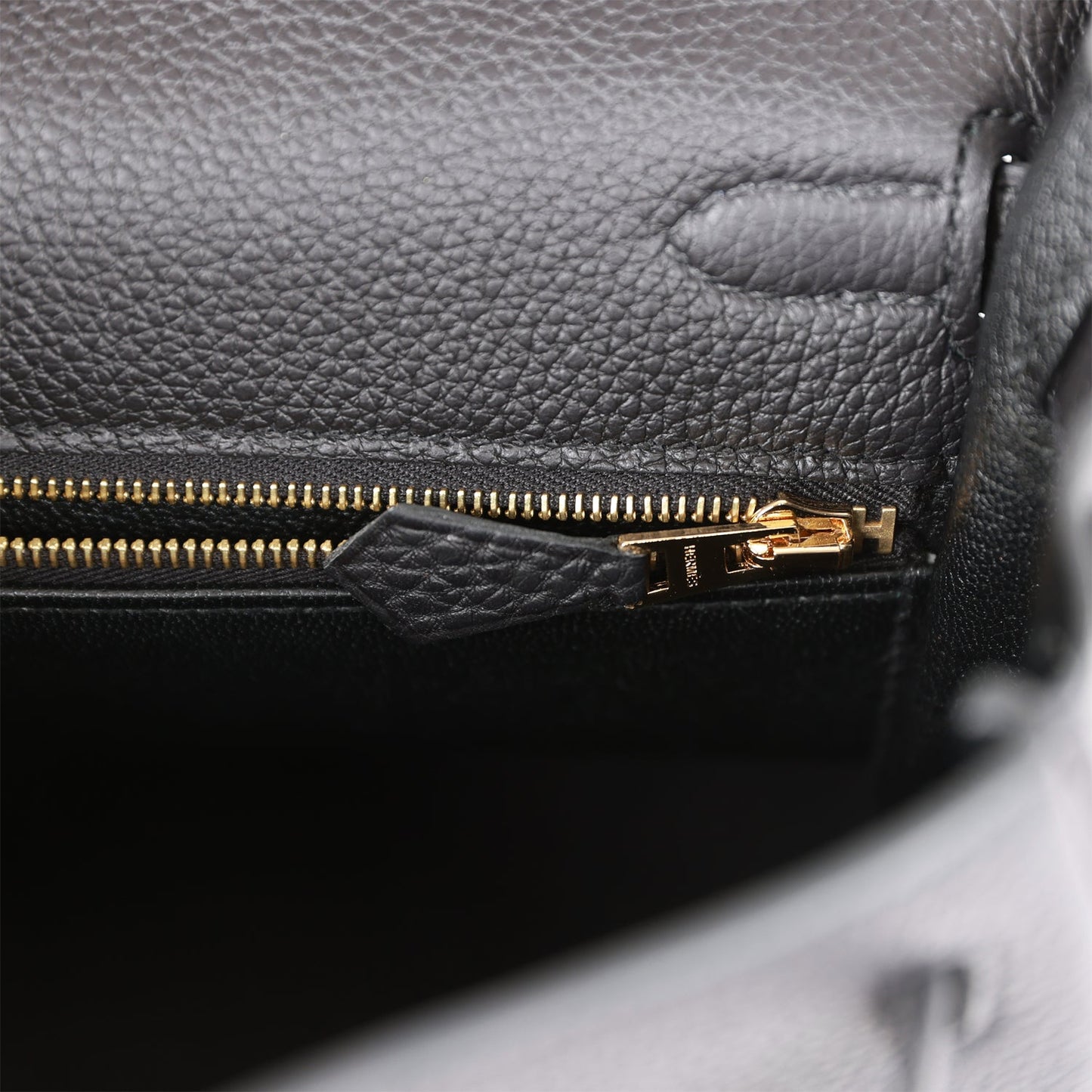 Hermes Kelly Retourne 25 Black Togo Gold Hardware