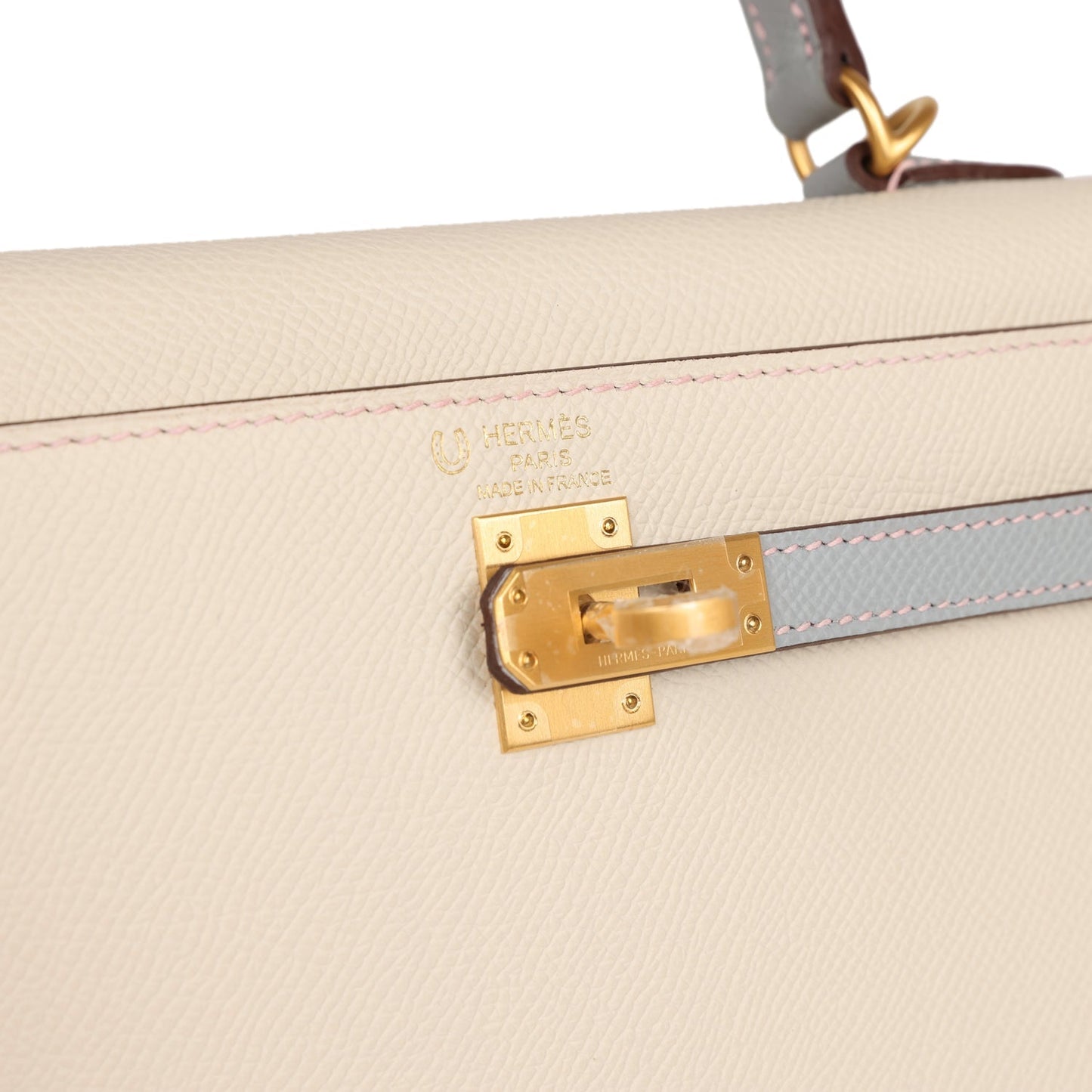 Hermes Kelly Sellier 25 Craie and Bleu Glacier Epsom Brushed Gold Hardware