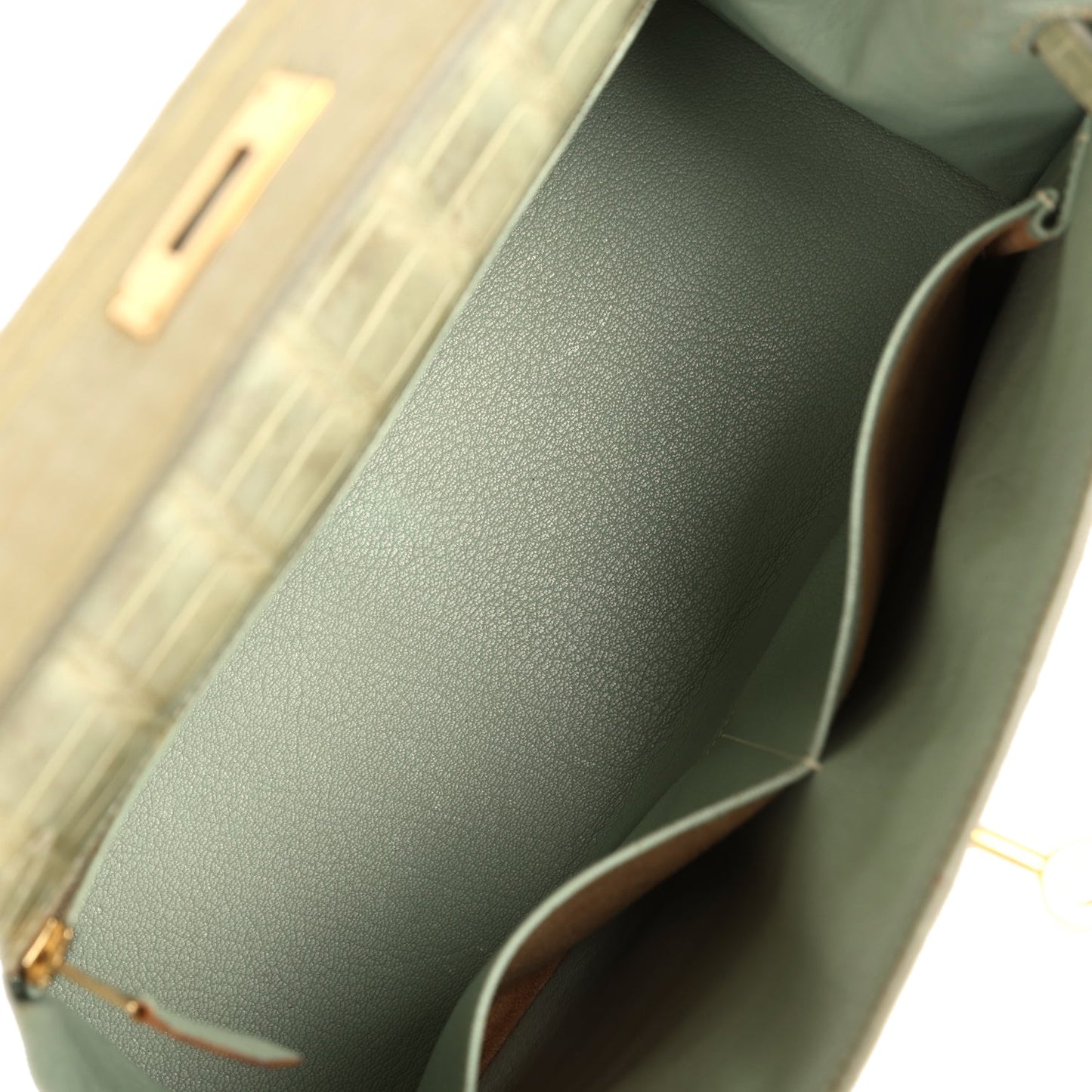 Hermes Kelly 28 Vert Celadon Natura Shiny Alligator Gold Hardware