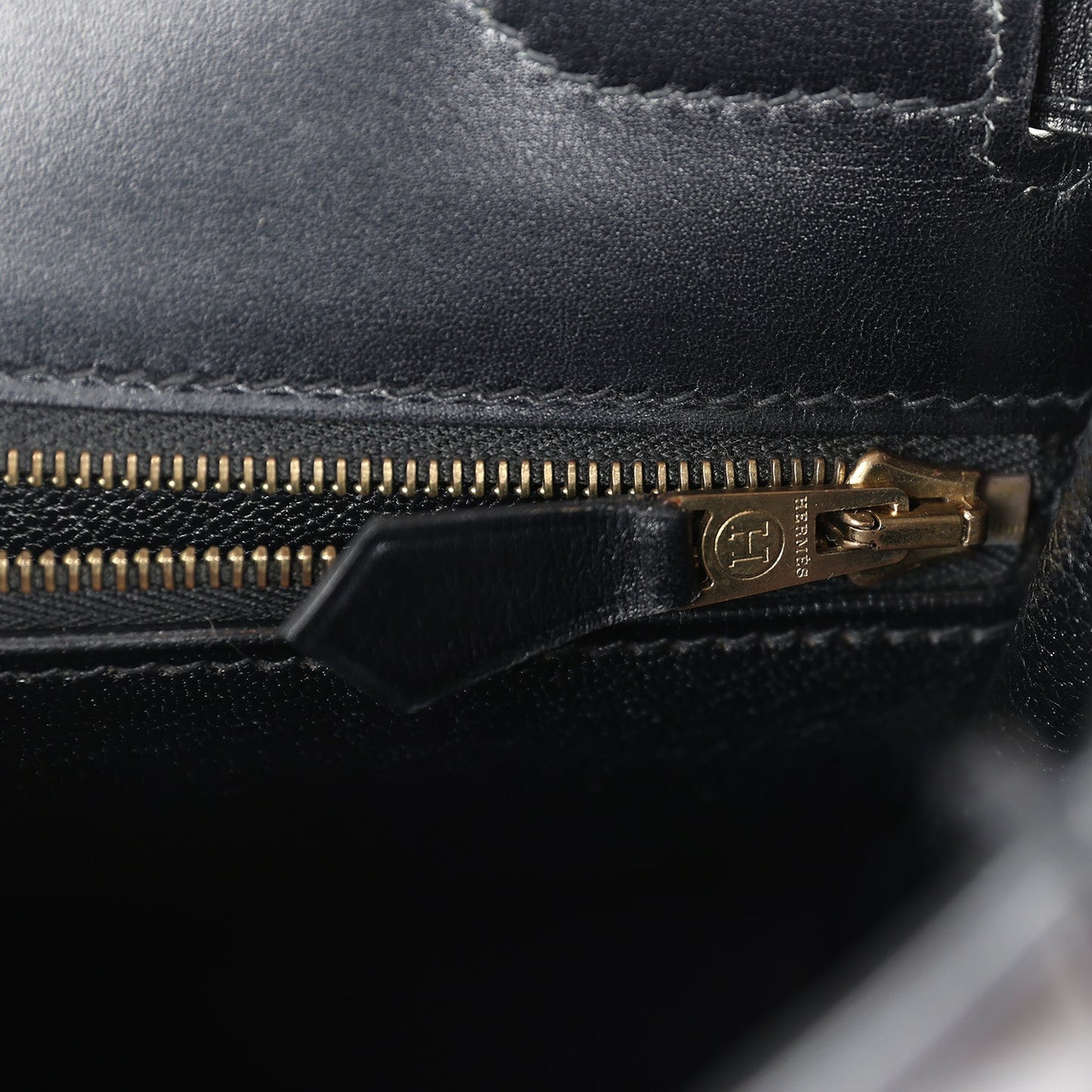 Hermes Kelly Retourne 32 Black Box Gold Hardware