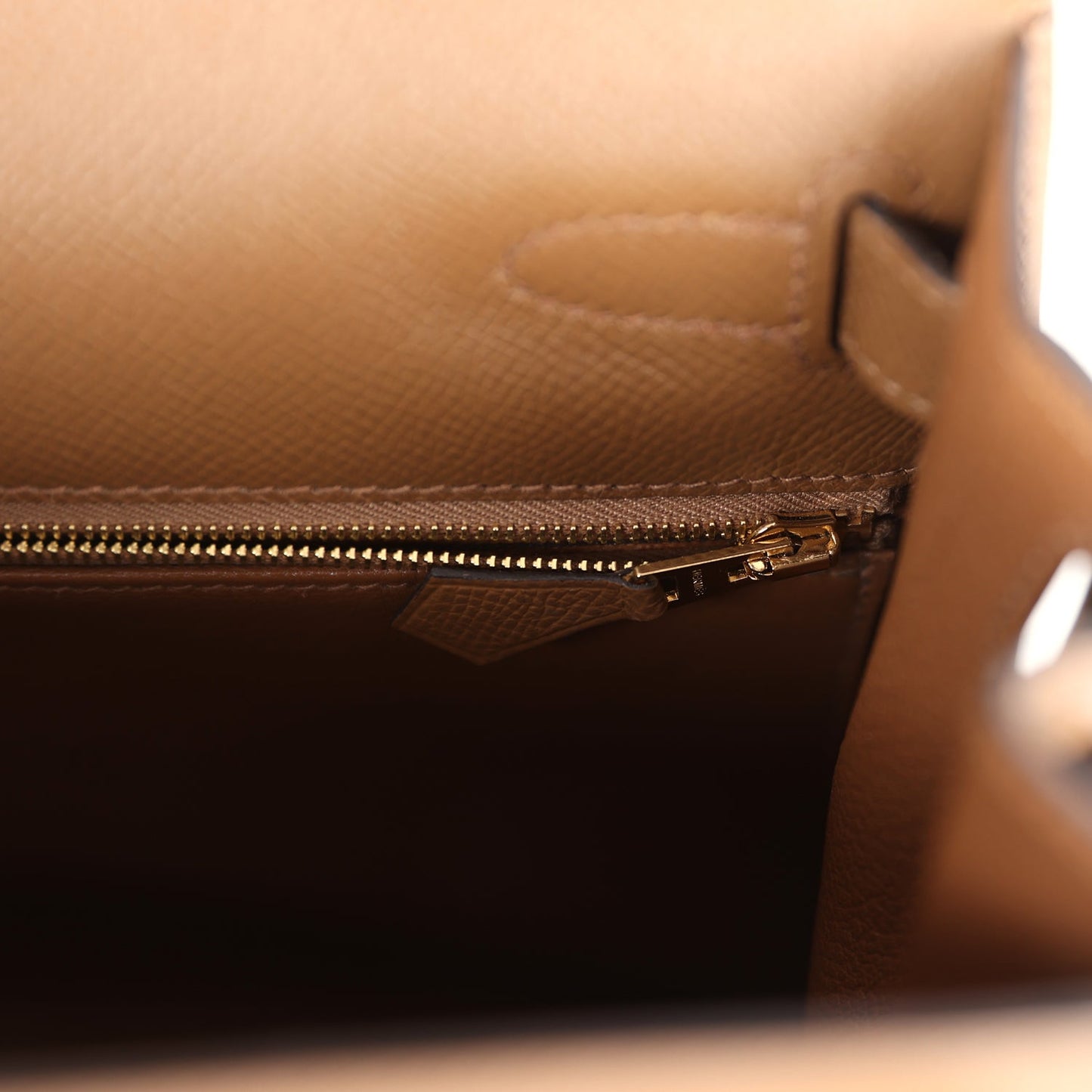 Hermes Kelly Sellier 28 Alezan Epsom Gold Hardware