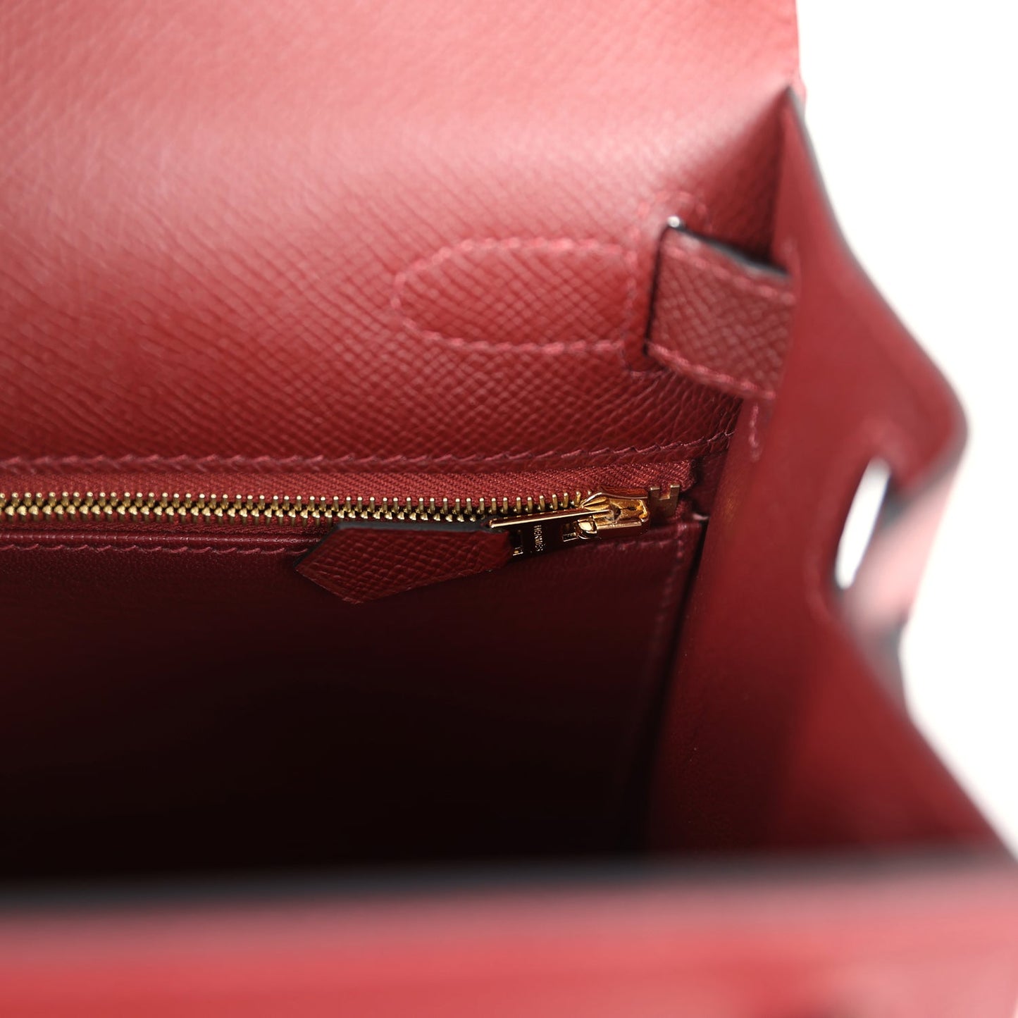 Hermes Kelly Sellier 28 Rouge H Epsom Gold Hardware