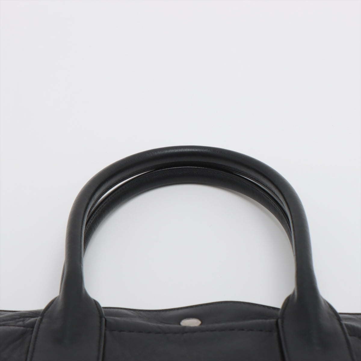 Saint Laurent Livinghouse Leather  Bag Black 587273