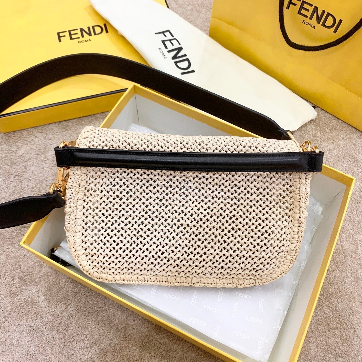 Fendi Baguette Woven Straw Black