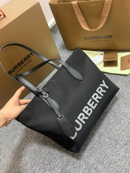 Honix Bags - Burberry Bags - 044