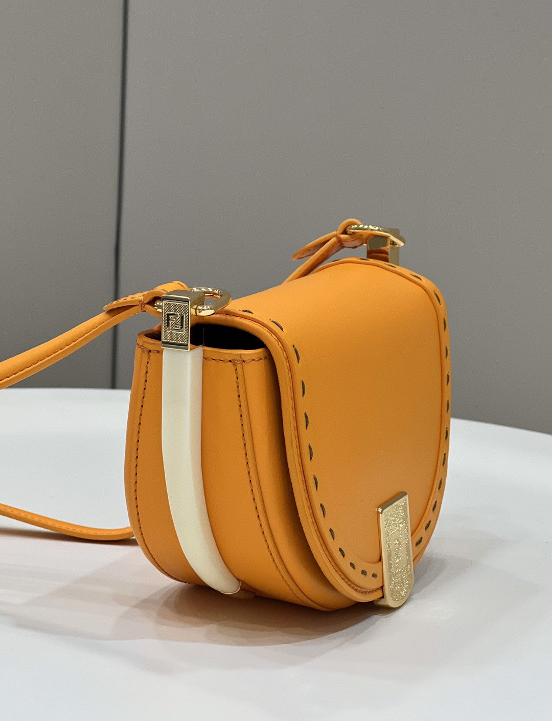 Fendi Moonlight Saddle Orange Bag For Woman 19cm/7.5in