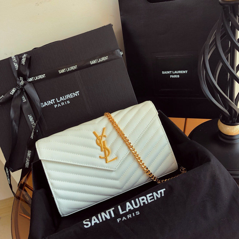 Yves Saint Laurent - Bags   090