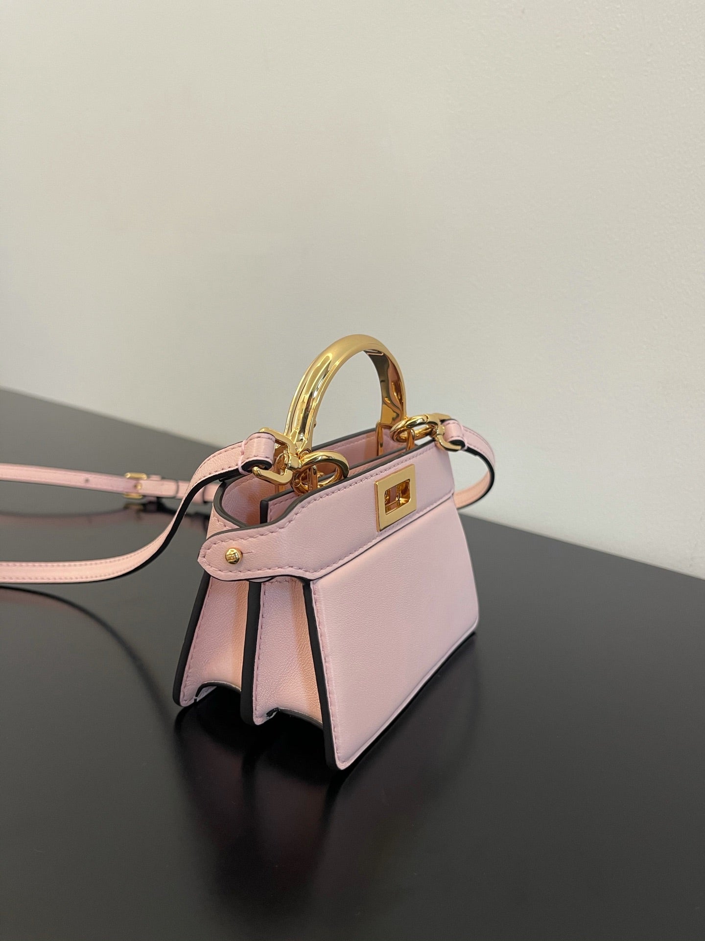 Fendi Peekaboo ISeeU Petite Light Pink Micro Bag For Woman 11cm/4.5in