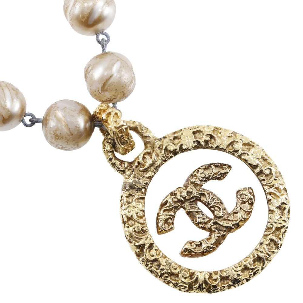 Chanel Chanel  Necklaces Vintage G   False Pearl Manufactured in France 1993 93A  109.3g lava