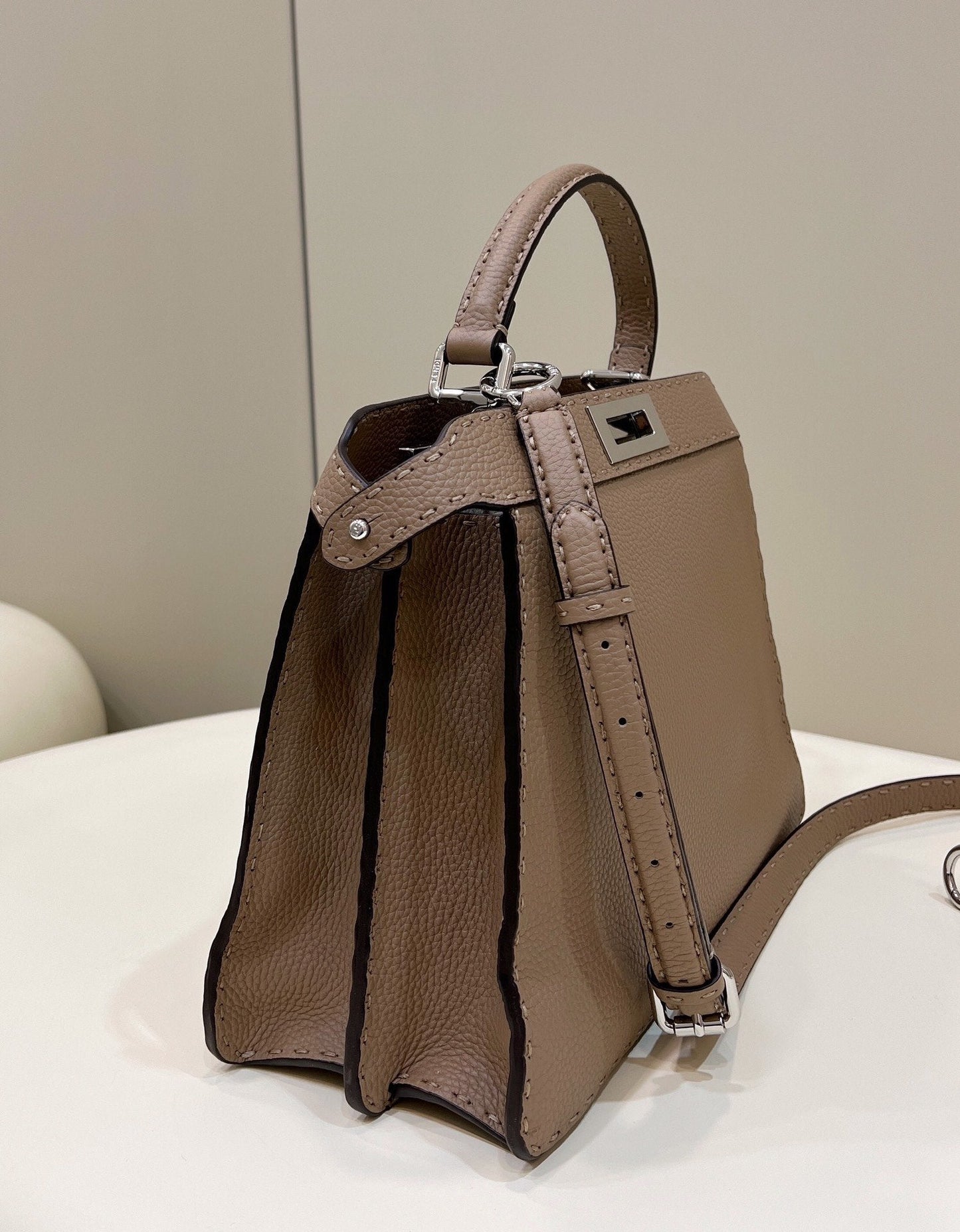 Fendi Peekaboo ISeeU Medium Brown