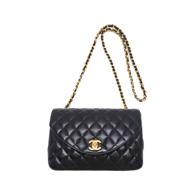 Chanel Matrasse Turn-Lock Round Flap Chain Shoulder  Black  Shoulder Bag  Bag Ladies Bag Hybrid 【 Delivery】 Netherlands Online