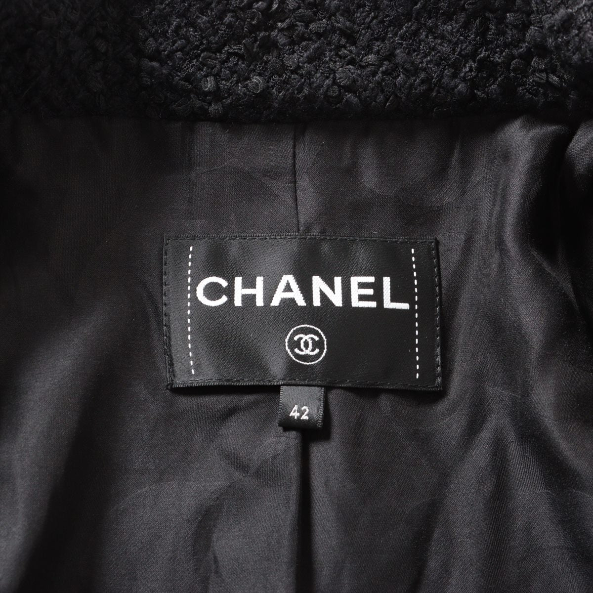 Chanel Coco Button 23S Wool  Nylon Jacket 42  Black Tweed P74799V66427