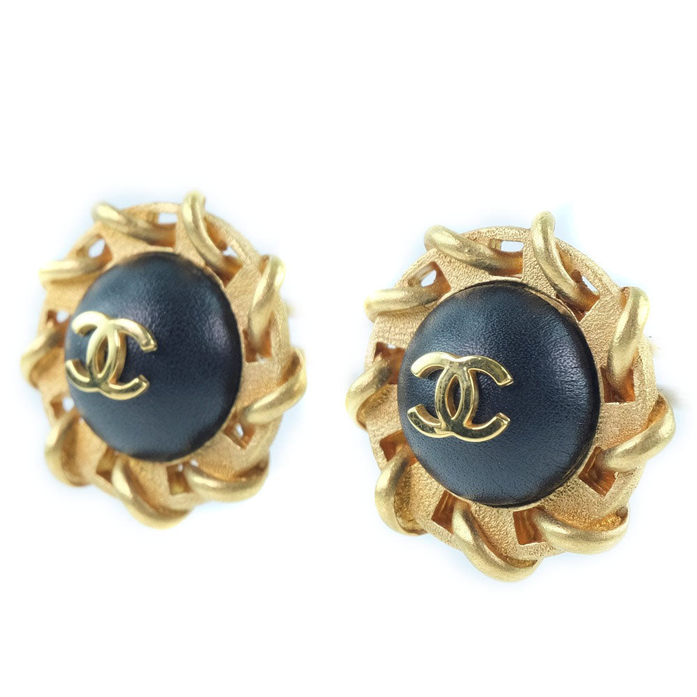 Chanel CHANEL COCOMARK Earring G   Leather Gold 94P  24.1g COCO Mark  【】 A Ranked Earring