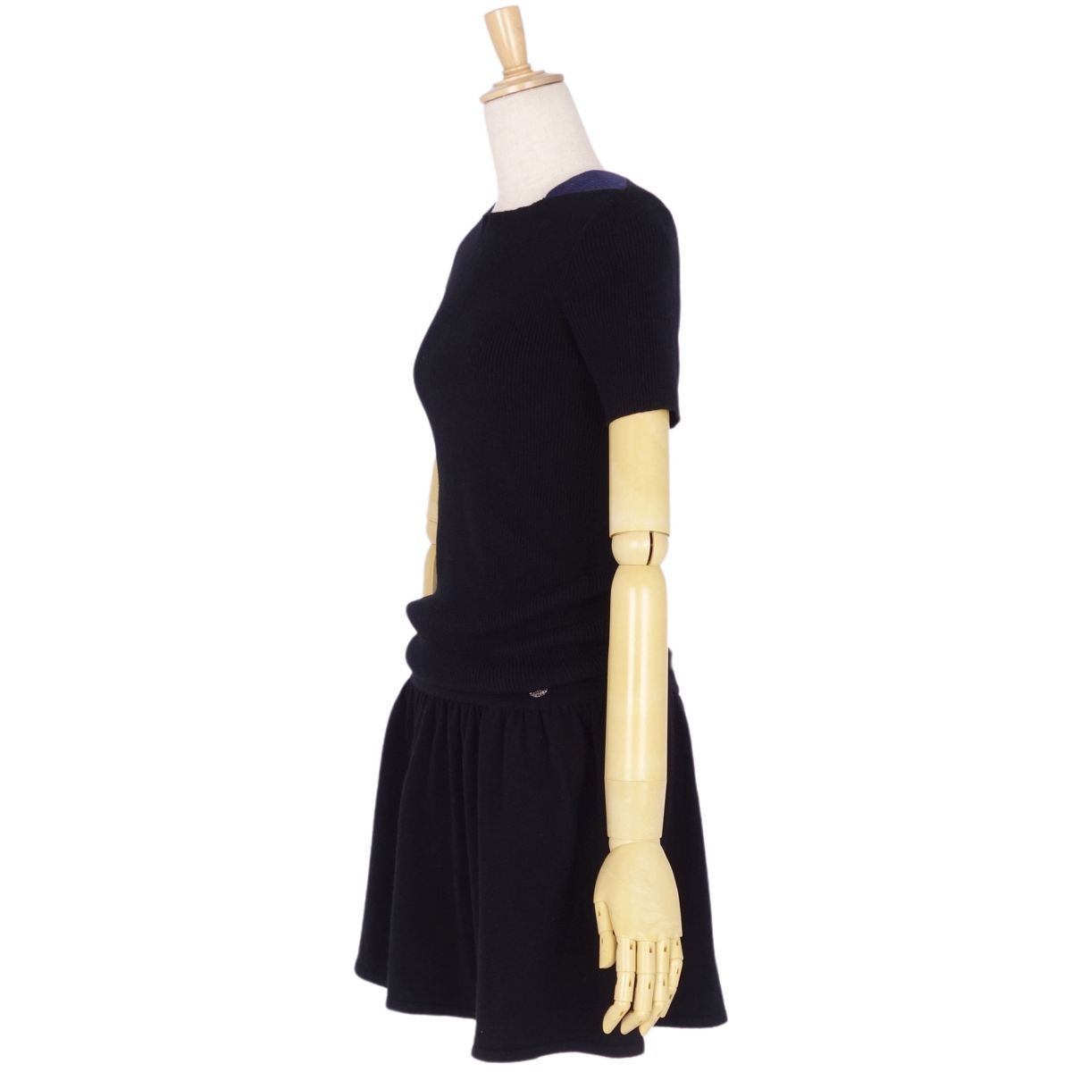 Chanel Chanel e One Earrings Dress y Short Sleeve Coco Wool Cashmereia Tops  36 (S equivalent) Black/Navey -Two-Two-Two-Two-Two-Two-Two-Two-Two-Two-Two-Two-Two-Two-Two-Two-Two-Two-Two-Two-Two-Two-Two-Two-Two-Two-Two-Two-Two-Two-Two-Two-Two-Two-Two-