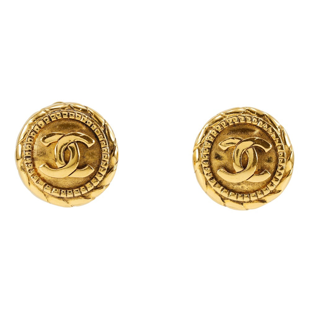 Chanel Chanel Earring G  French made 2398  17.2g   A-Rank Earring   & Buy