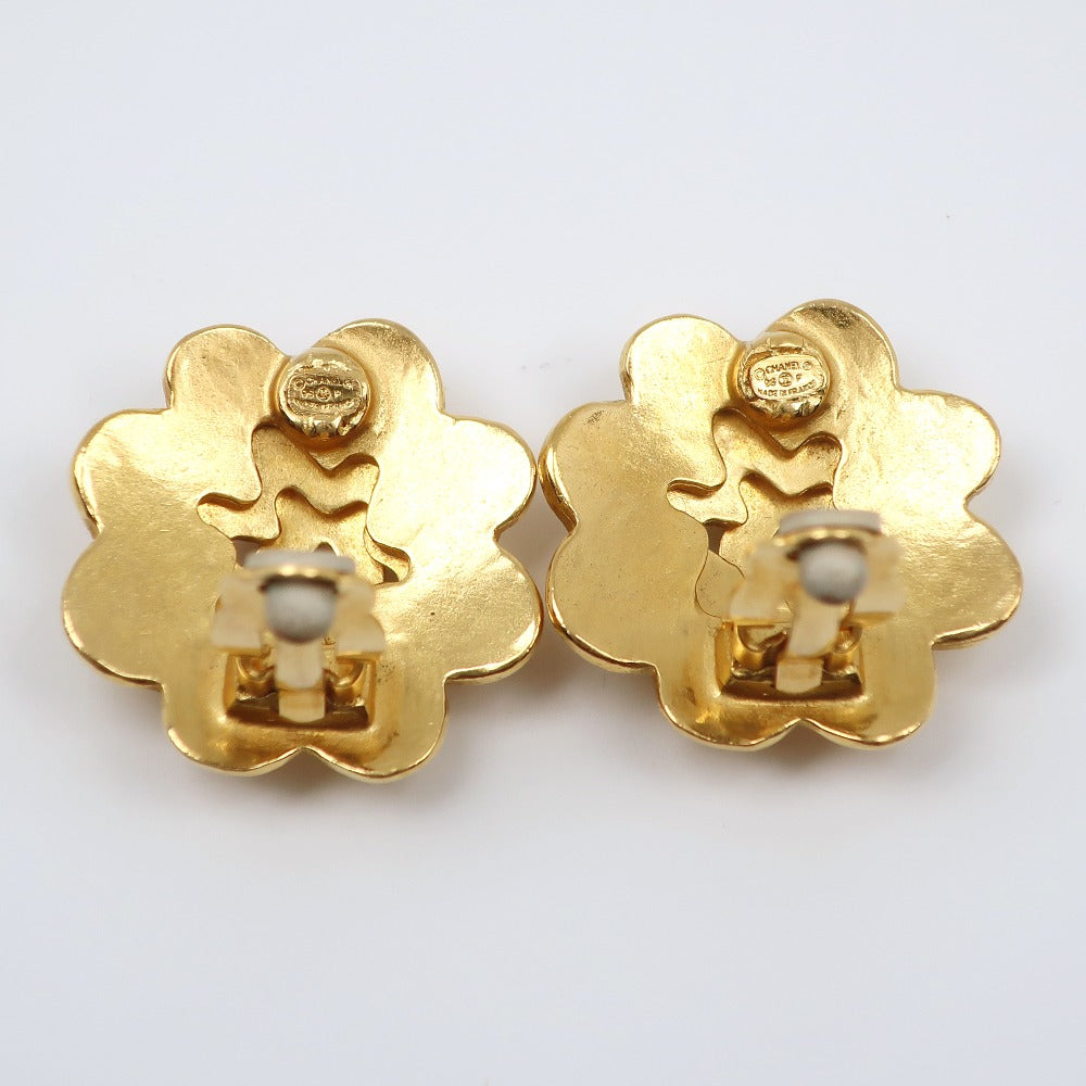 Chanel Chanel Flower Earring Coco Vintage G  French made 1996 96P Flower  23.6g flour