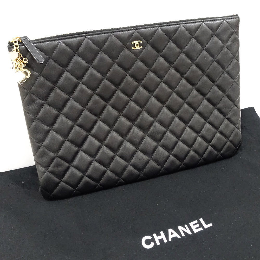 CHANEL MATRACE COCOMARK CRATCH BAG Lambskinkin BLACK BAG HANDBAG HANDBAG HANDBAG