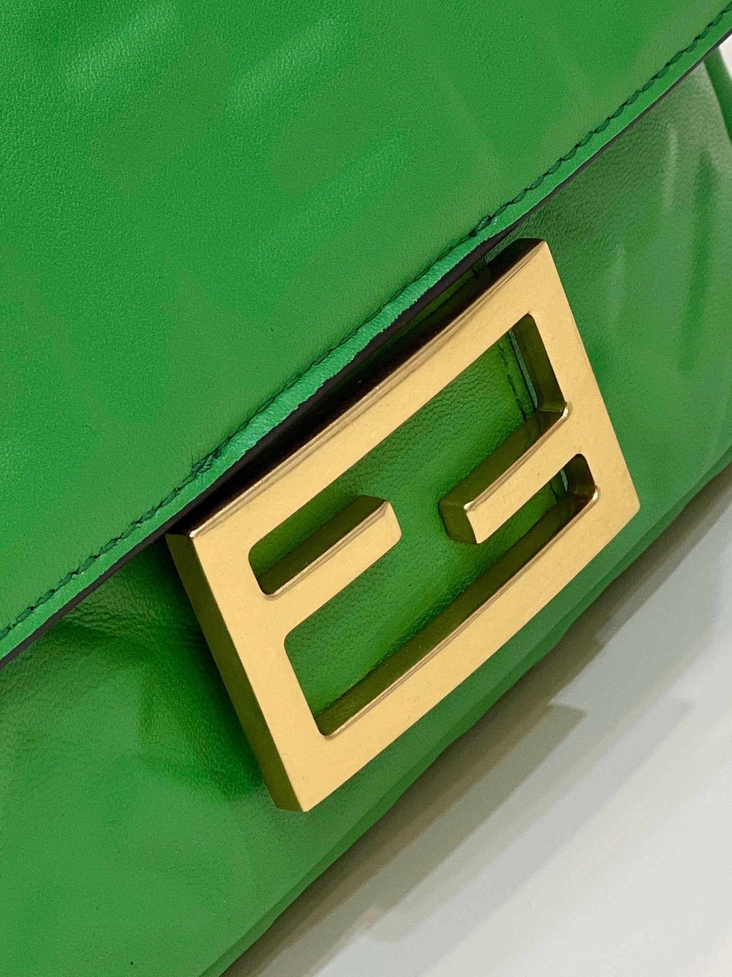 Fendi Baguette Green  Crossbody Bags