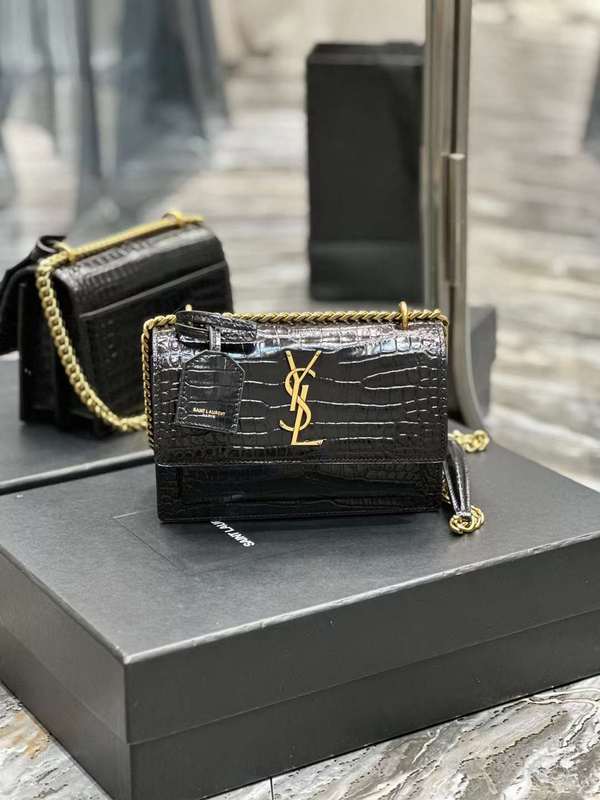 Yves Saint Laurent - Bags   639