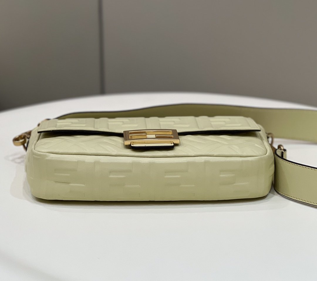 Fendi Baguette Khaki Crossbody Bags