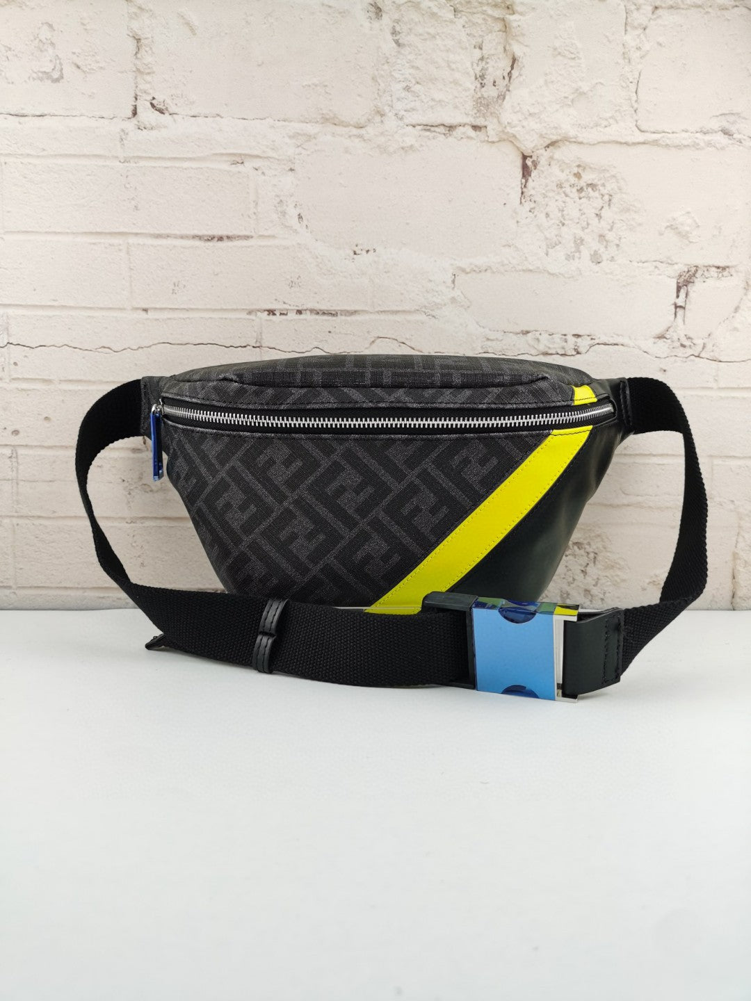 FI Belt Bag Grey/Yellow For Men, Men&#8217;s Bags 18.1in/46cm FF 7VA434A9XSF0R2A