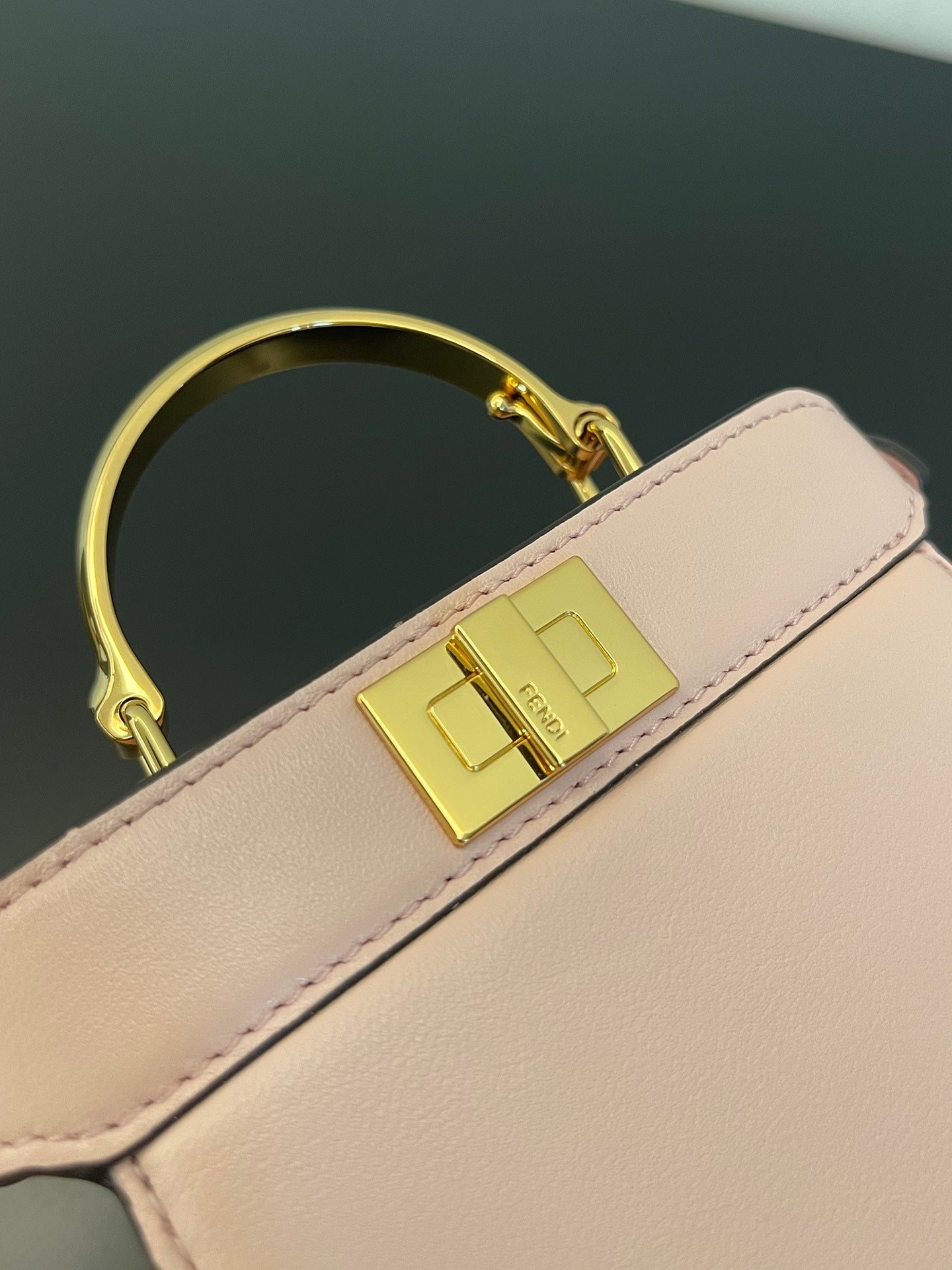 Fendi Peekaboo ISeeU Petite Light Pink Micro Bag For Woman 11cm/4.5in