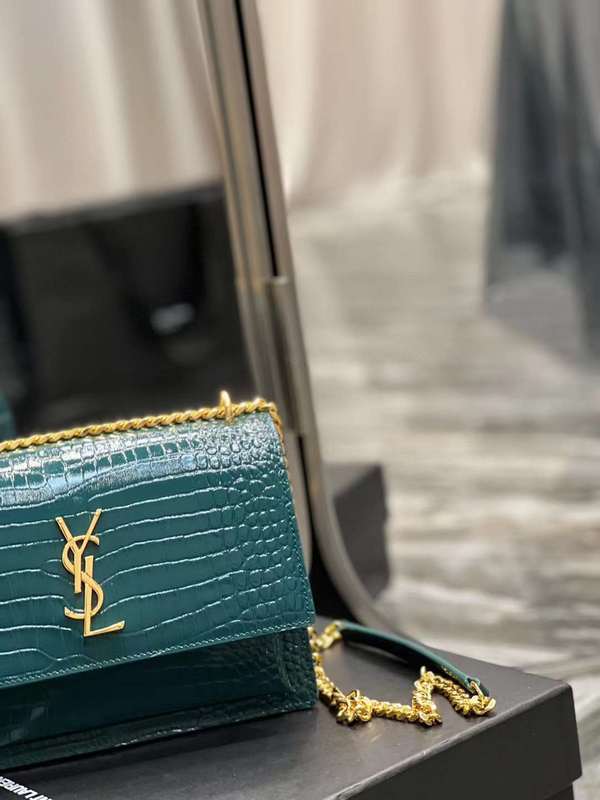 Yves Saint Laurent - Bags   499