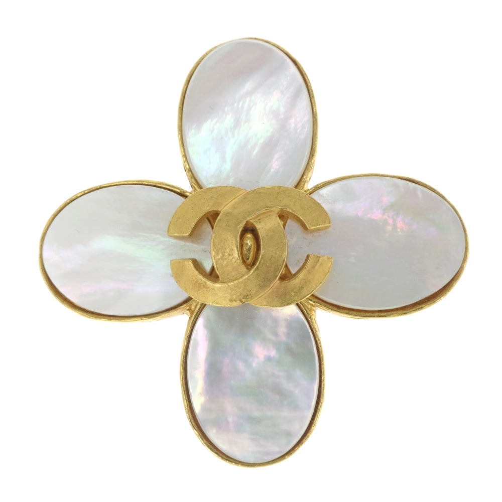 Chanel CC Mark Brooch  Pearl 95A G Four Leaves Small