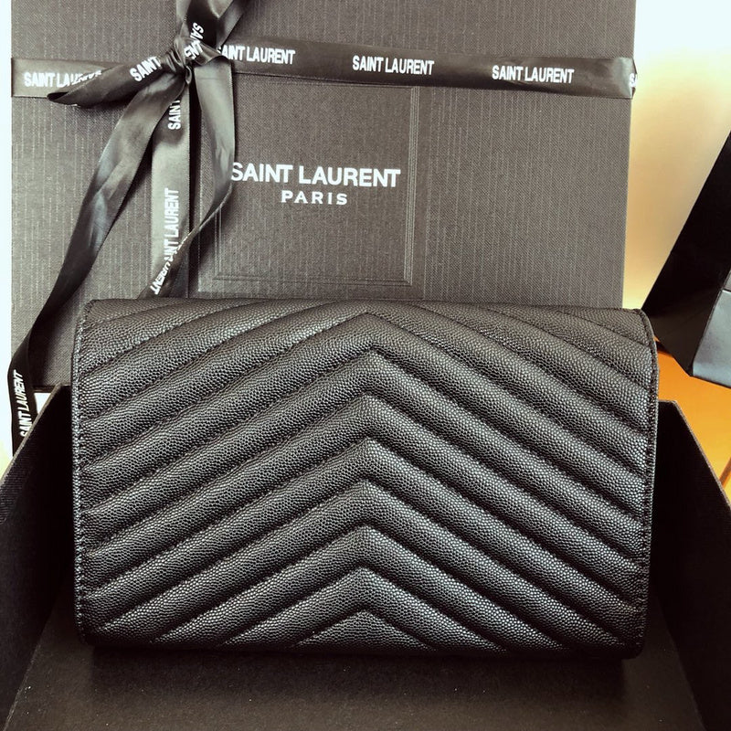 Yves Saint Laurent - Bags   088