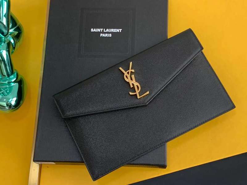 Yves Saint Laurent - Bags   239