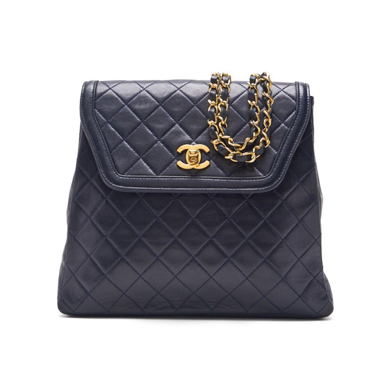 Chanel Matrasse Turnlock  Flap Tailored Chain Shoulder  Navy  Shoulder Bag  Shoulder Bag Ladies Shoulder Bag Hybrid Secondary  Ship] [SS] Himalan Bookstore Online