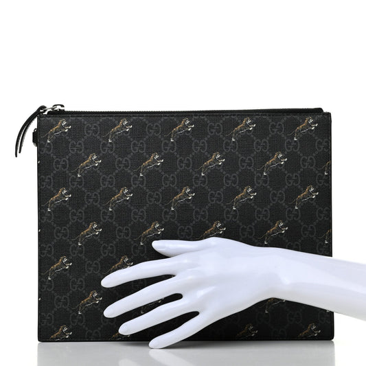 Gucci Black GG Supreme Monogram Tiger Print Pouch Wristlet Clutch Bag 575136