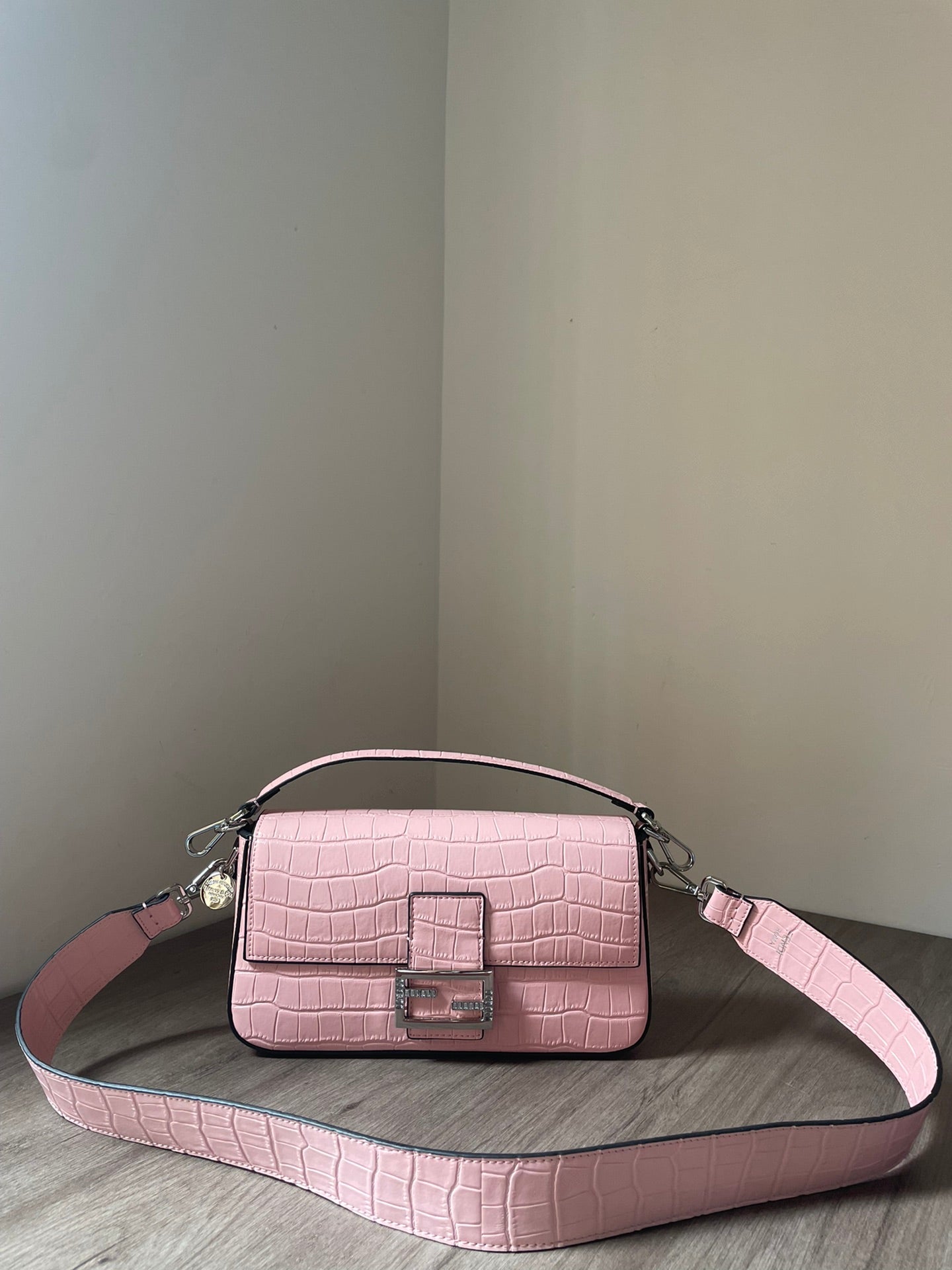 Fendi Luxury Bag - FED - 037