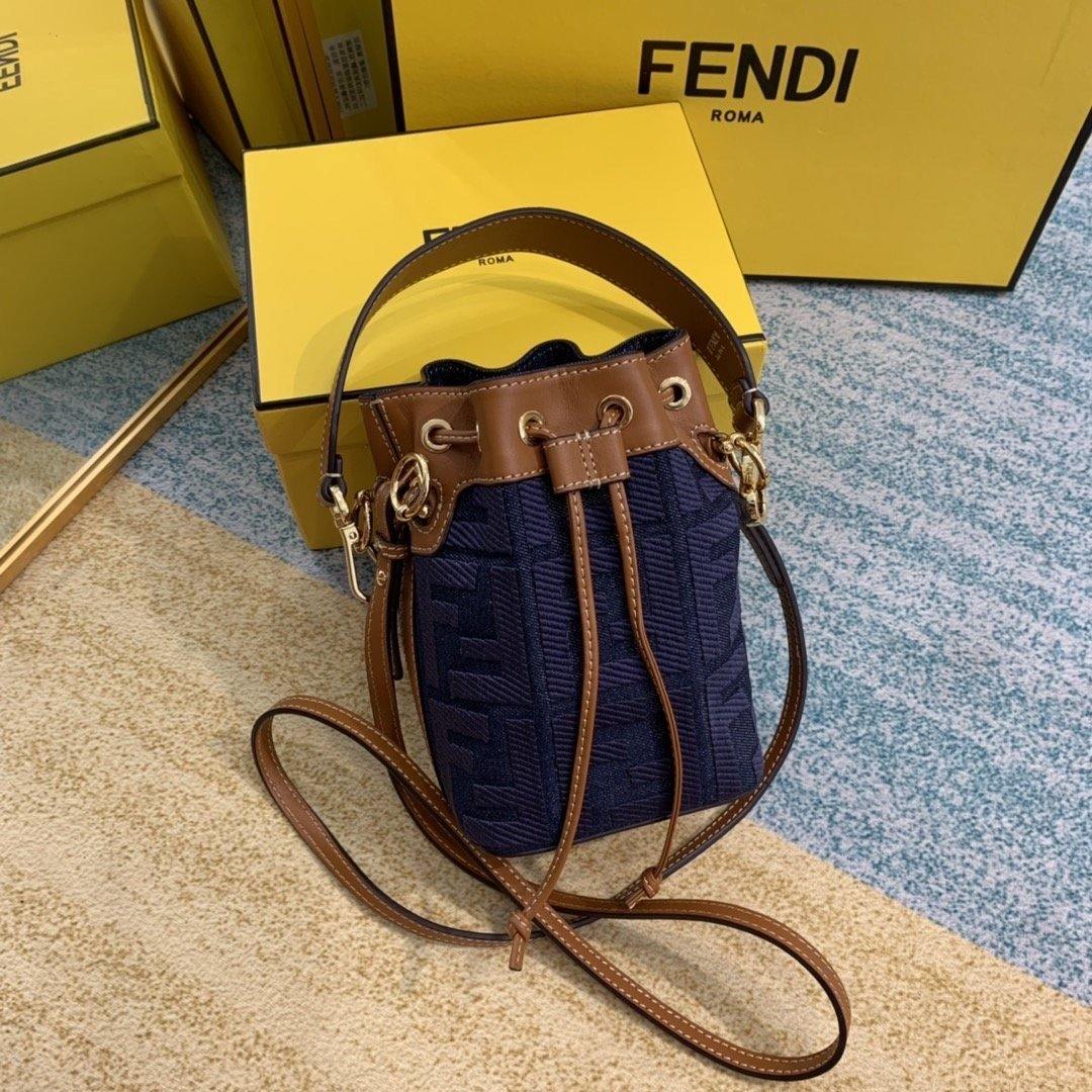 Fendi Mon Tresor Mini Bag