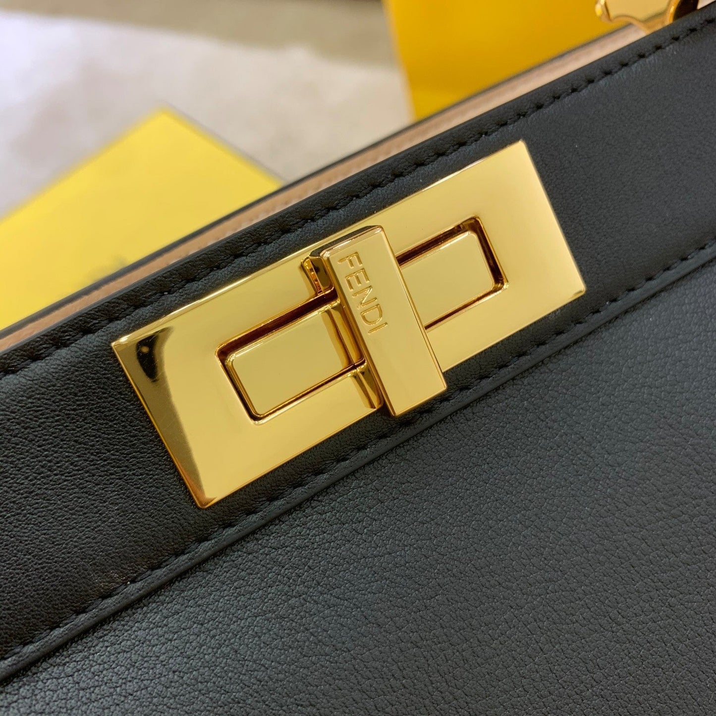 Fendi Peekaboo  Small iseeu Bag