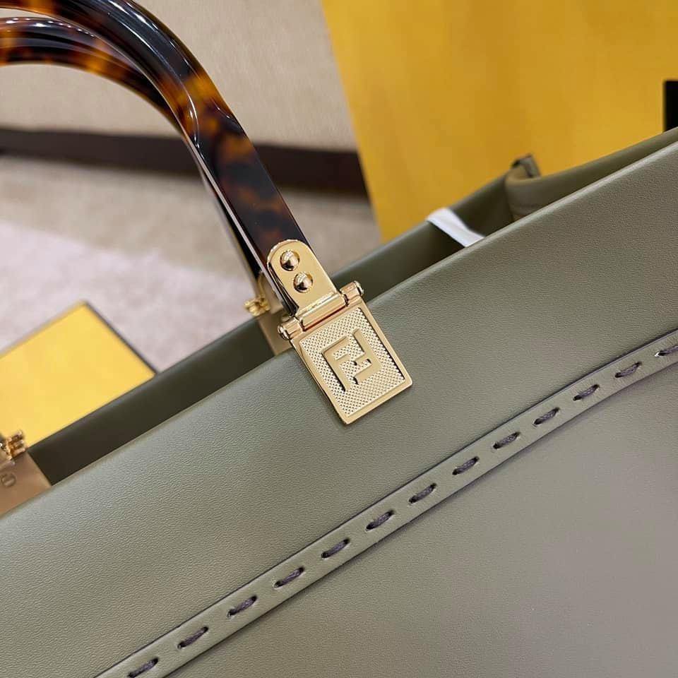 Fendi Sunshine Shopper Medium Bag