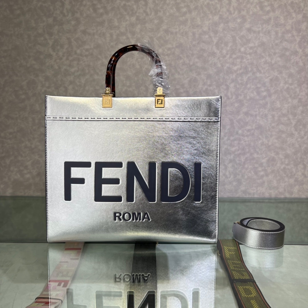 Fendi Sunshine Shopper Meduim Bag