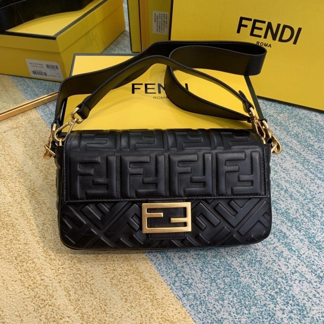 Fendi baguette Bag