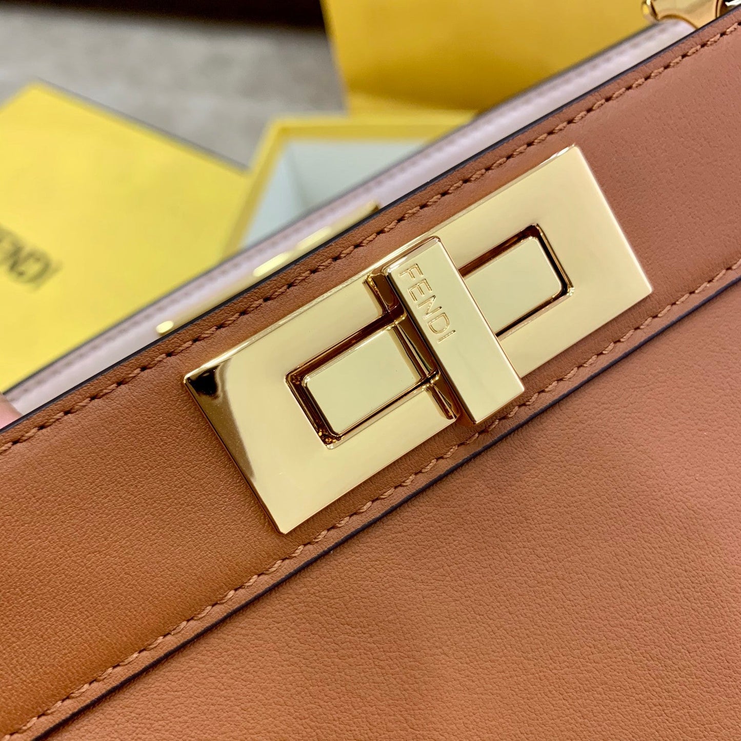 Fendi Peekaboo  Small iseeu Bag