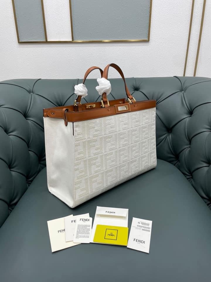 Fendi Peekaboo X Tote Bag