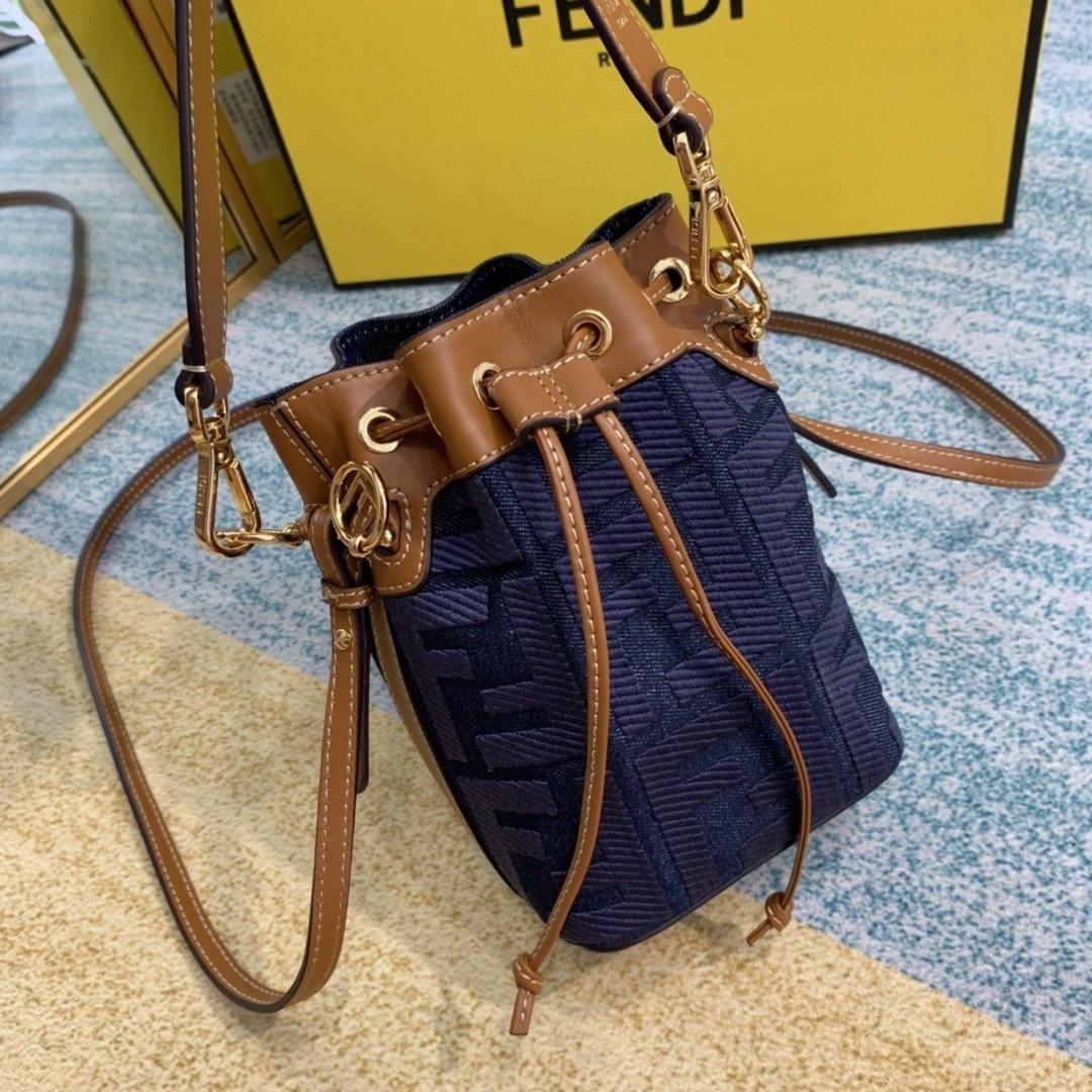 Fendi Mon Tresor Mini Bag