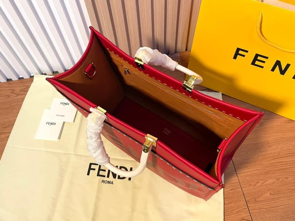 Fendi Sunshine Shopper Medium Bag