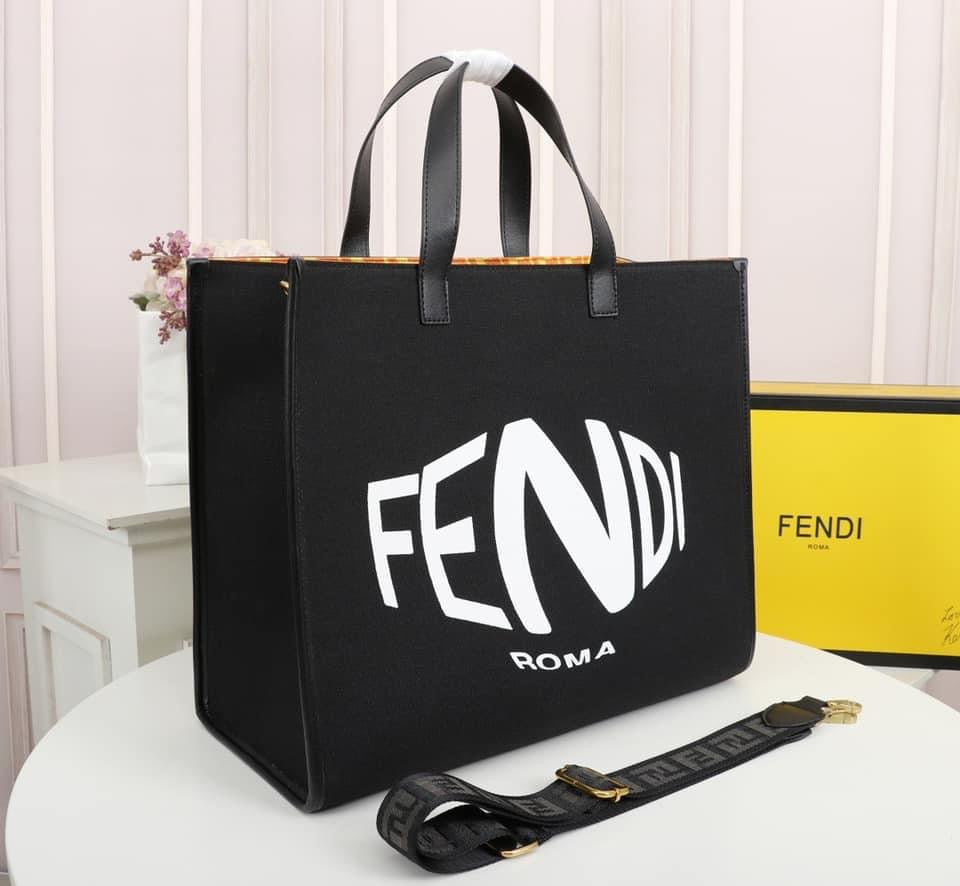 Fendi Shopper Bag