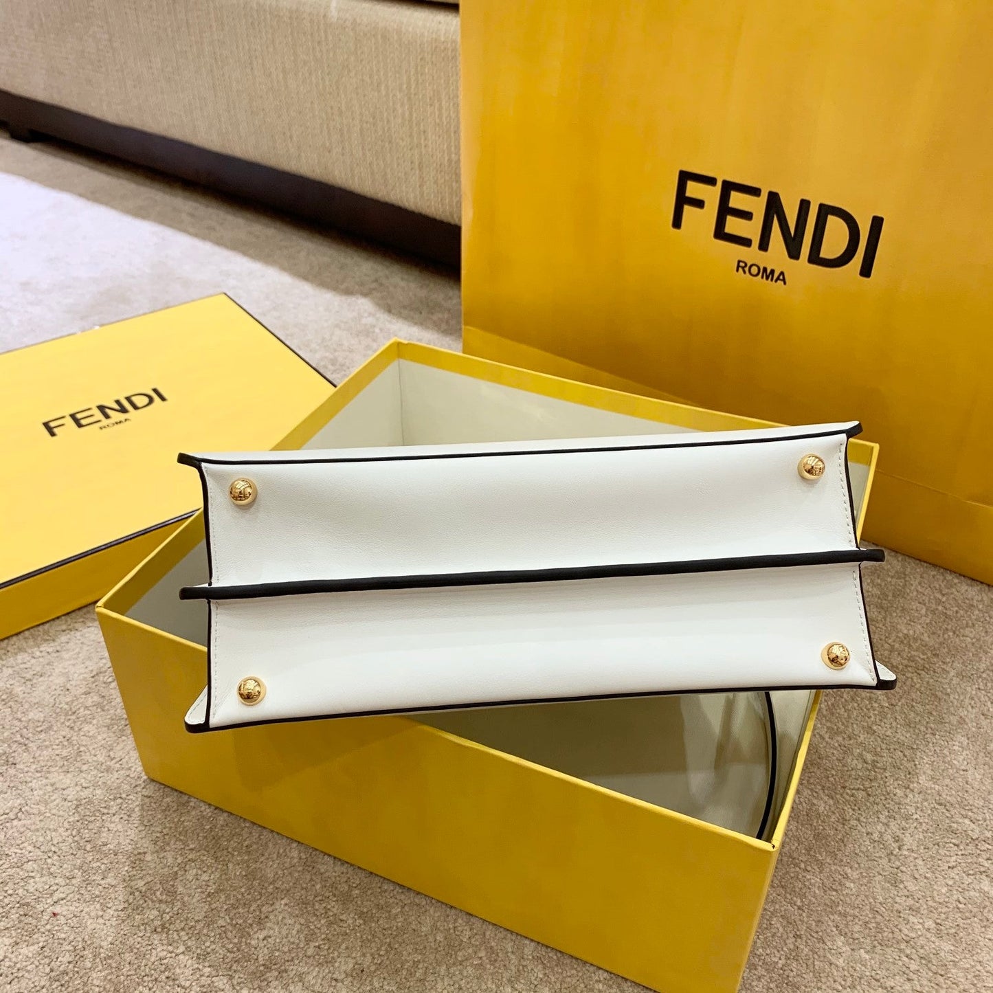 Fendi Peekaboo  Small iseeu Bag